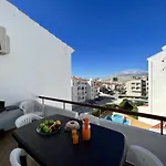 Apartman Downtown With Pool By Homing Albufeira