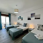 Apartman Downtown With Pool By Homing