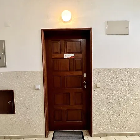 Downtown With Pool By Homing البوفيرا