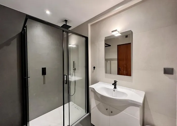 Downtown With Pool By Homing Albufeira